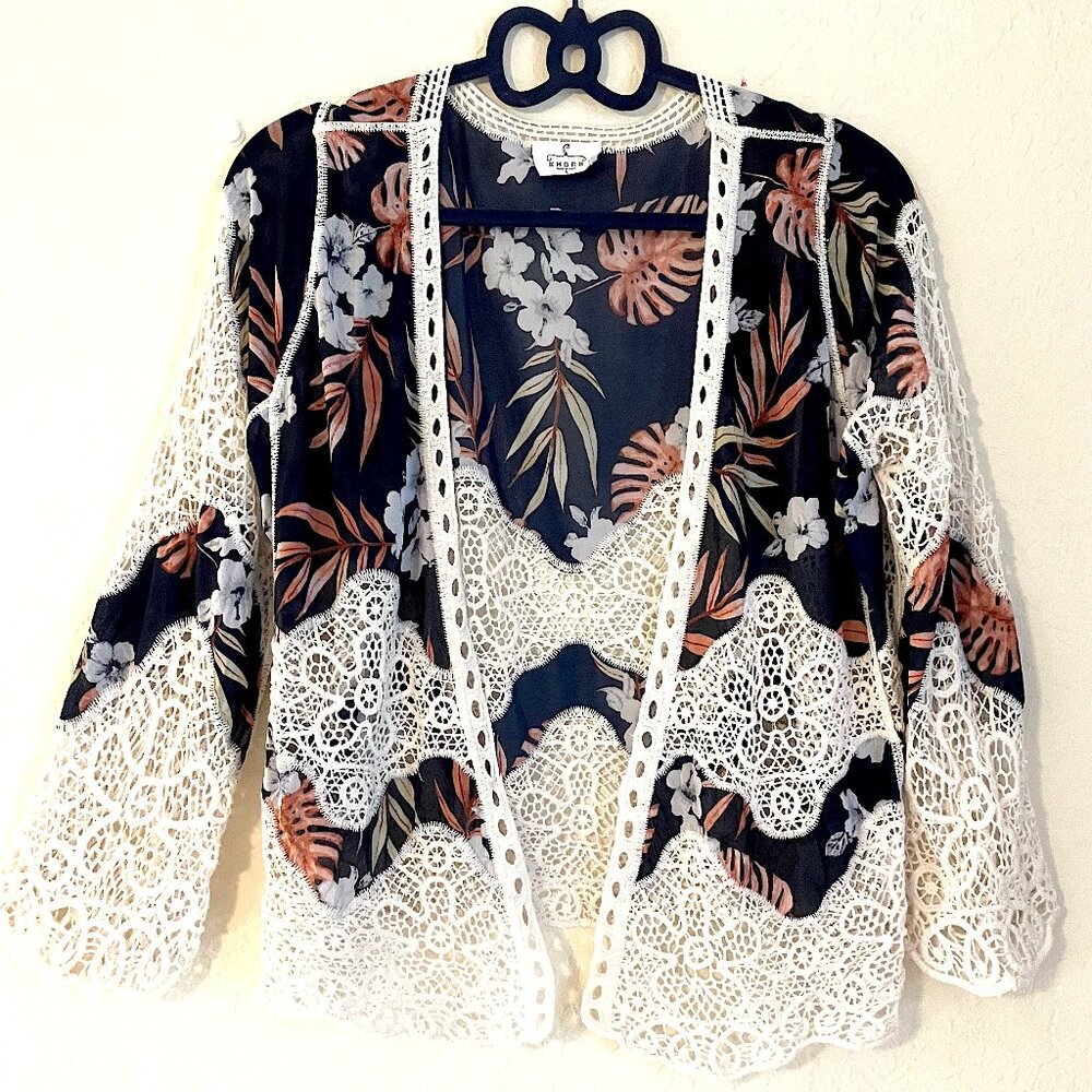 Ember Floral Palm Leaves Long Sleeve Open Front Crochet Cardigan (S)
